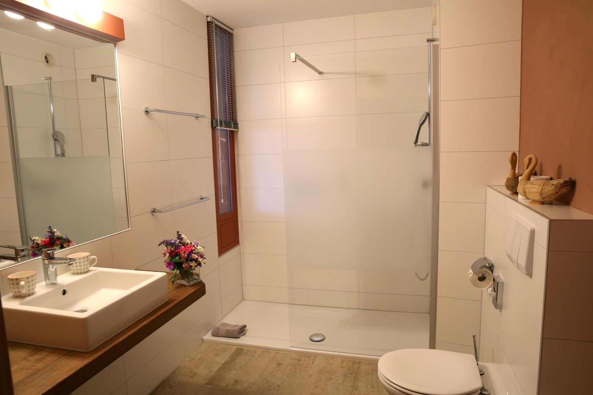 EcoHotel L’Aubier Montézillon Esterno foto